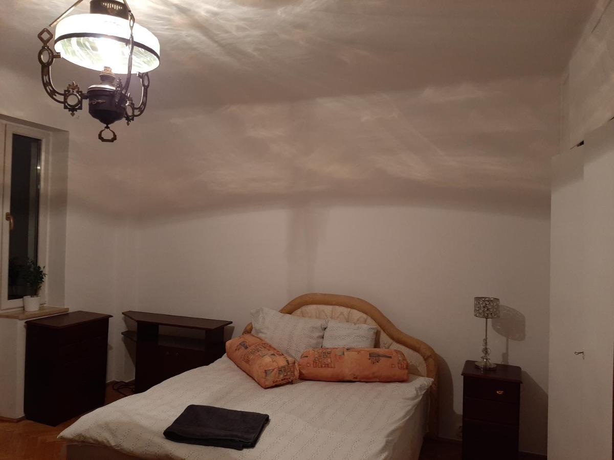 Rooms In Centrum Warschau Exterior foto